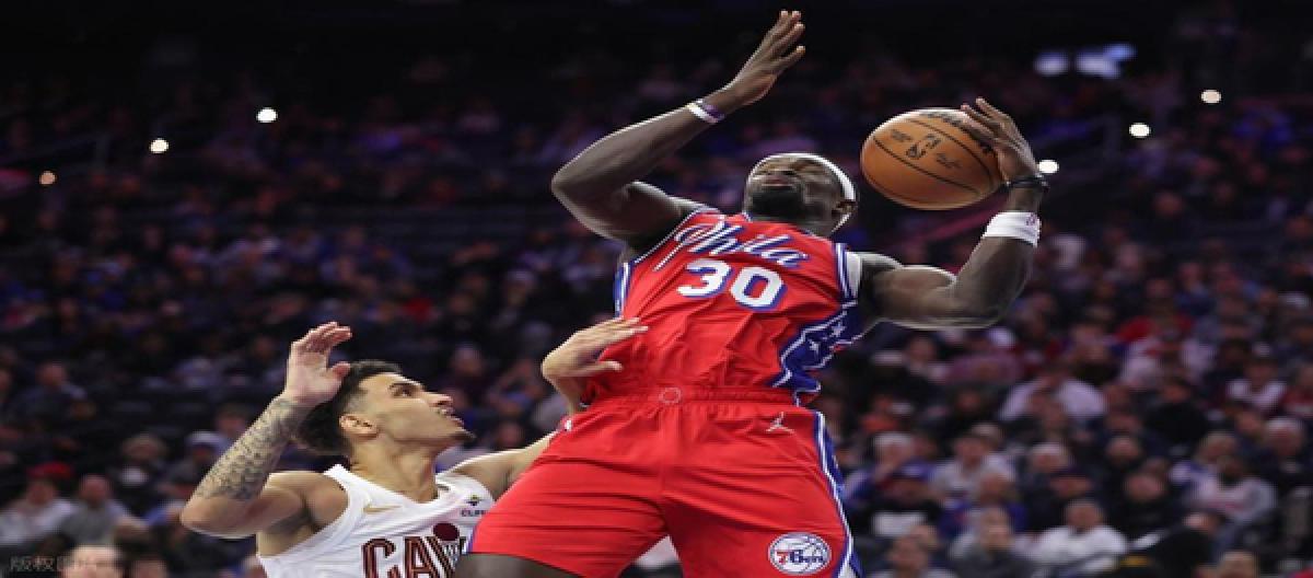 今日nba直播比赛怎么看门道?三个实战技巧让你从看热闹到看战术
